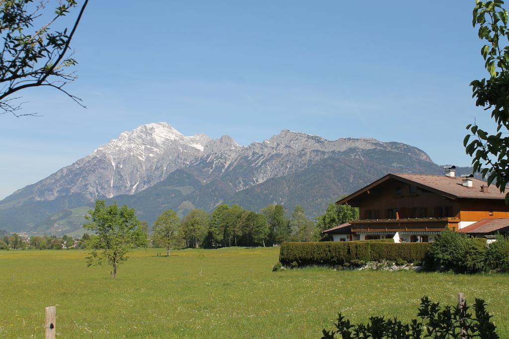 Haus Hartl Hotel Saalfelden Eksteriør billede